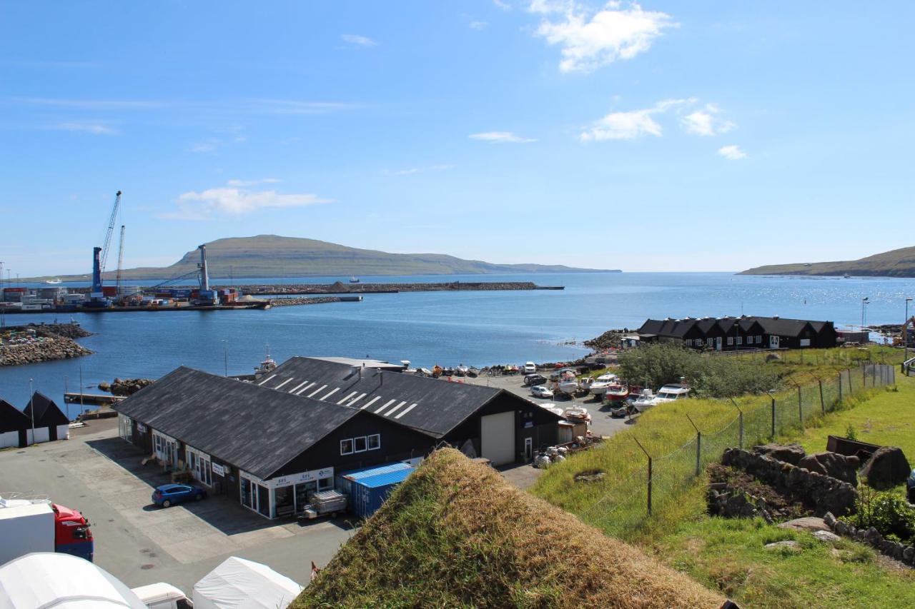 Traditional Faroese House In Torshavns City Center Exterior foto